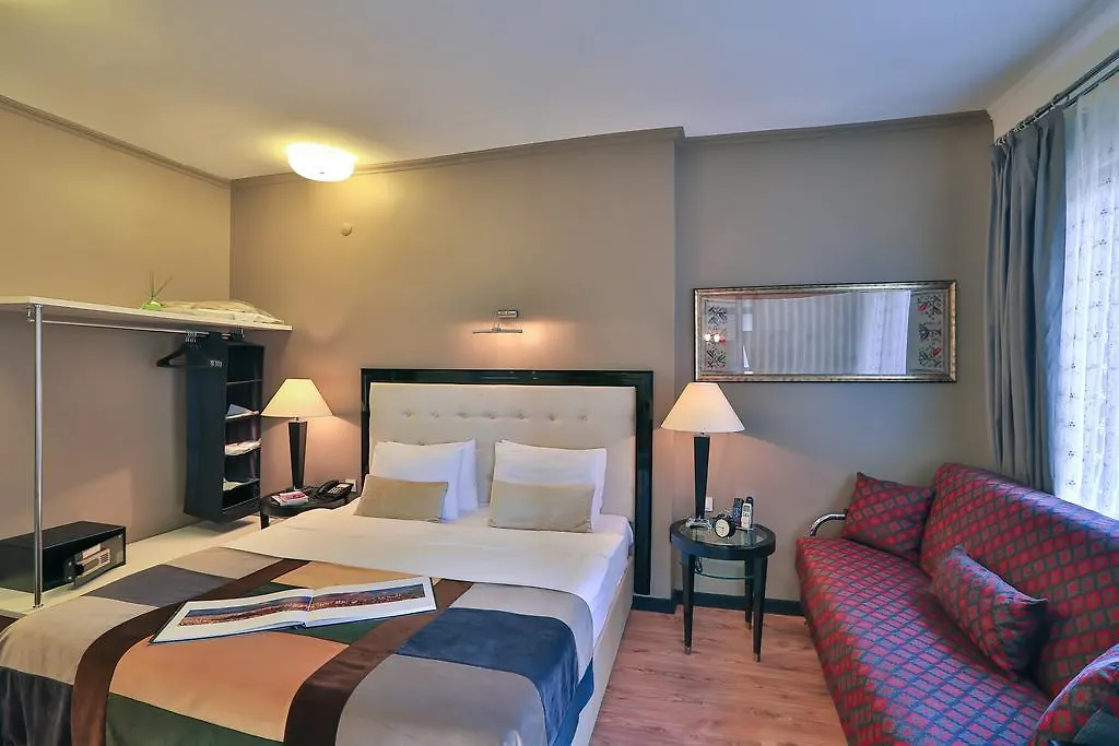 Faik Pasha Apartments イスタンブール ベッド・アンド・ブレックファスト